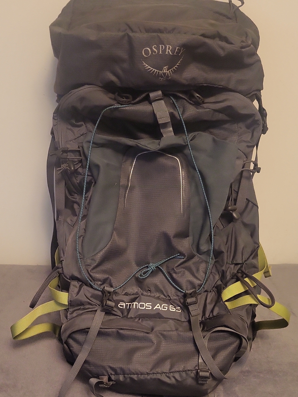 Osprey Atmos AG 65 Backpack